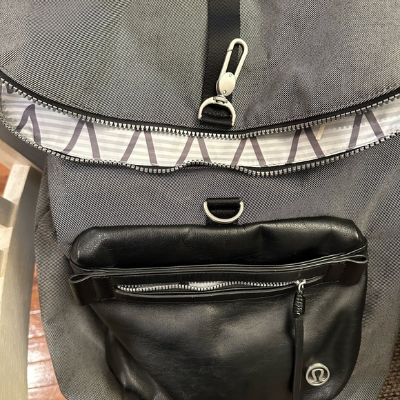 Lululemon backpack - Picture 3 of 3